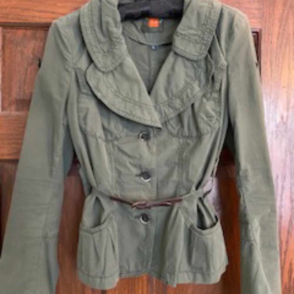 Boss Orange jacket with belt